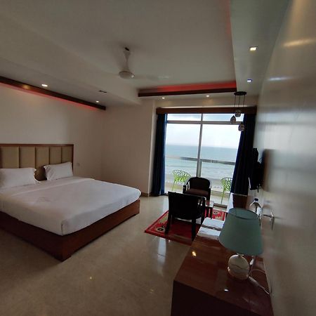 Hotel Sea Moon Cox's Bazar Esterno foto
