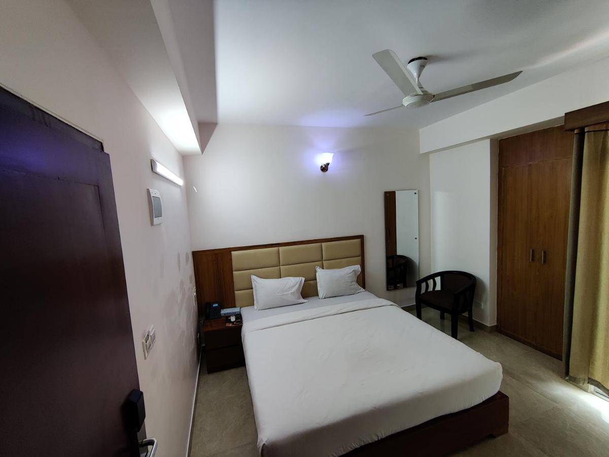 Hotel Sea Moon Cox's Bazar Esterno foto